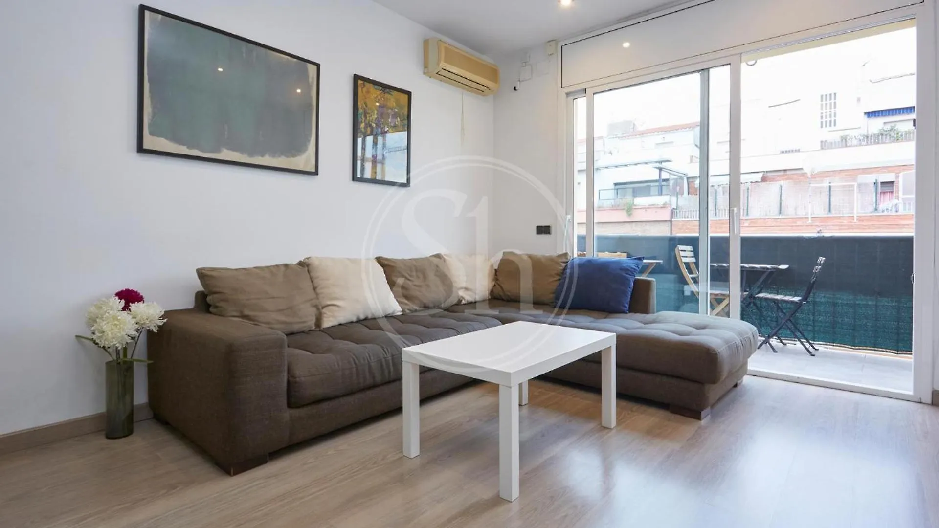 Top Flat Sagrada Barcelone